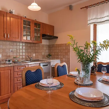 2 Bedroom Amazing In * Barban