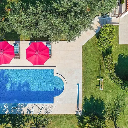 2 Bedroom Amazing In * Barban