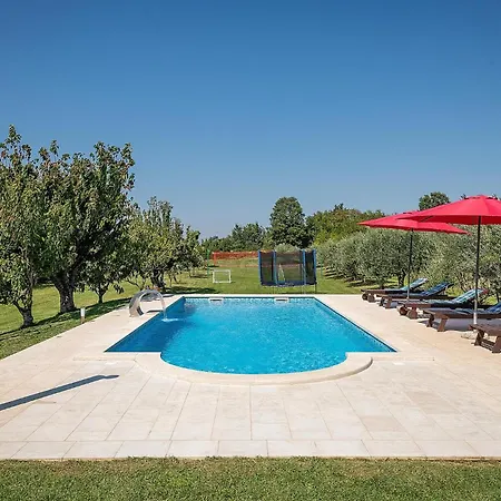 Holiday home 2 Bedroom Amazing In